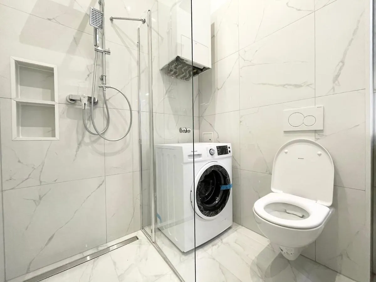 Cosy Apartment Located At Famous Vienna Kutschkermarkt Austria
